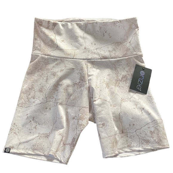 Onzie Mini Bike High Waist Shorts Alabaster - Picture 5 of 9